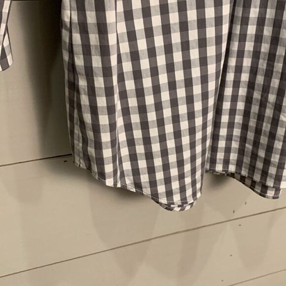 Lfayette 148 grey and white tee button down plaid checkered Womans dress shirt S - Picture 9 of 9